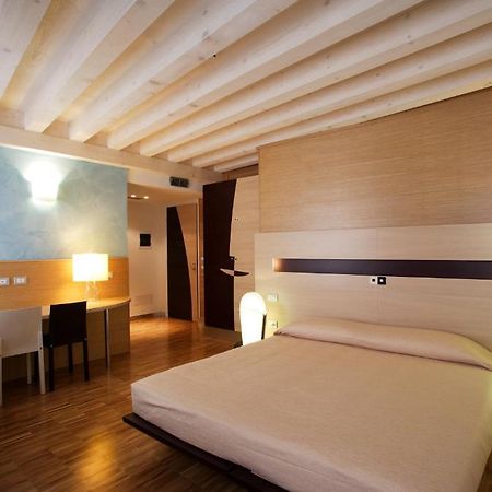 Allegria Udine Room photo